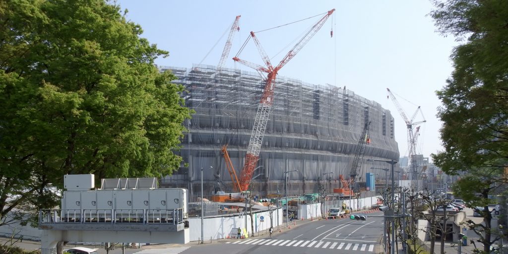 Készül az új olimpiai stadion Tokióban