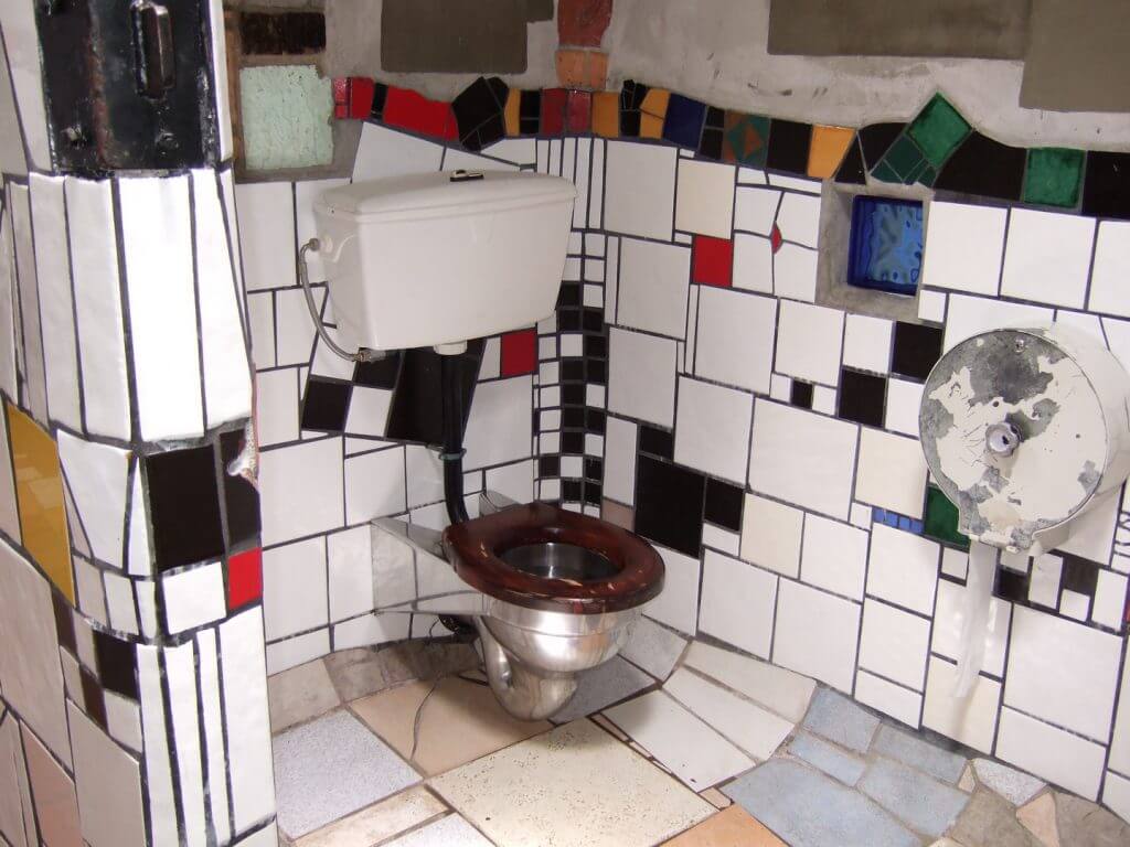 A Hundertwasser nyilvános wc, Új-Zéland